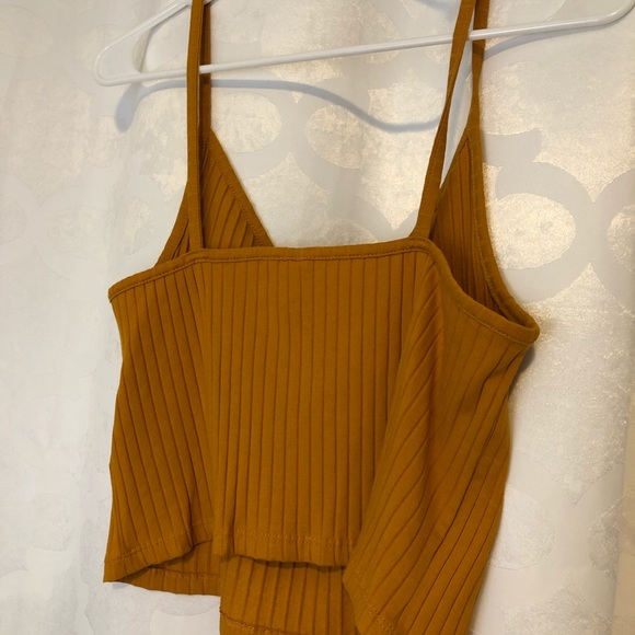Yellow/Mustard H&M Crop Top - Picture 3 of 5